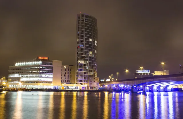 belfast, city, reflection, long, exposure, ireland, northern, belfast, belfast, belfast, belfast, belfast. 5 Northern Ireland creator campaign rules for cross-border trips